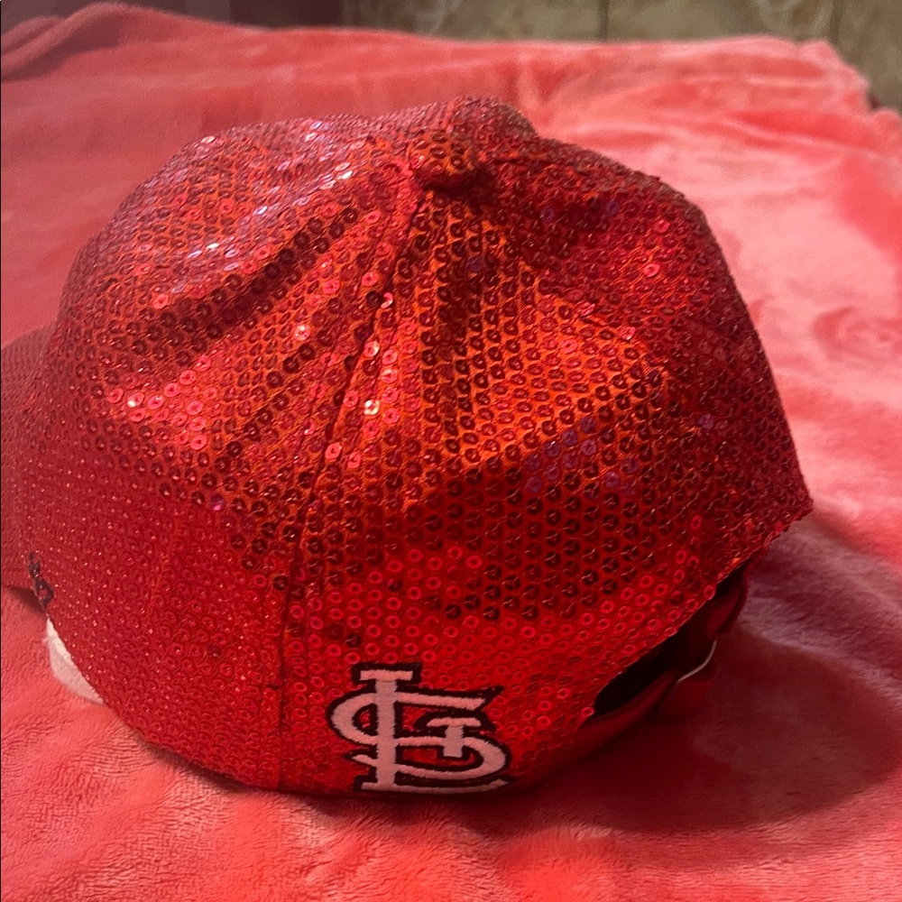 Sequin Red Baseball Cap With Logo - image 4